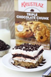 A slice of Chocolate Chip Cookie Lush Dessert.