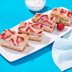 Krusteaz Strawberry Cheesecake Snack Bars